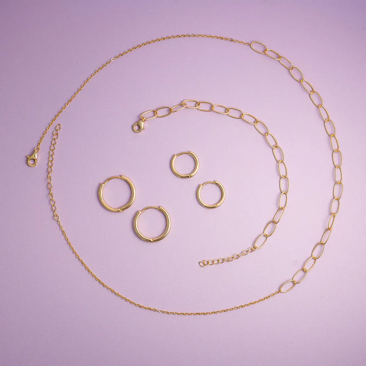 Hooked øreringer str L fra Sandra Lyng